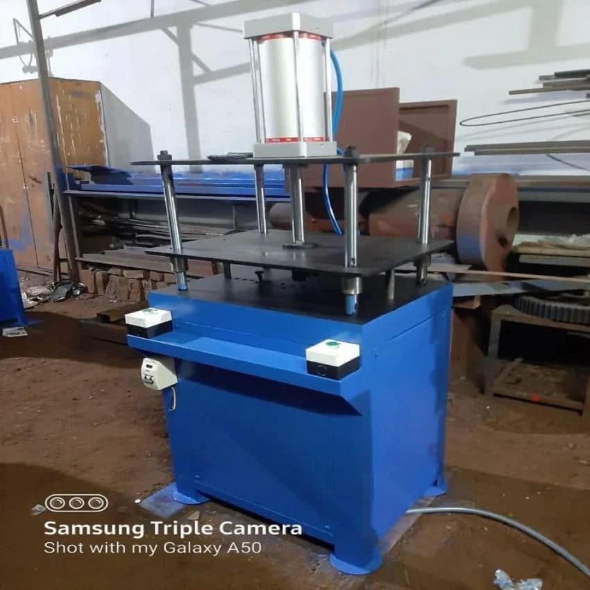 High Speed Steel Semi Automatic Toilet Soap Stamping Machine