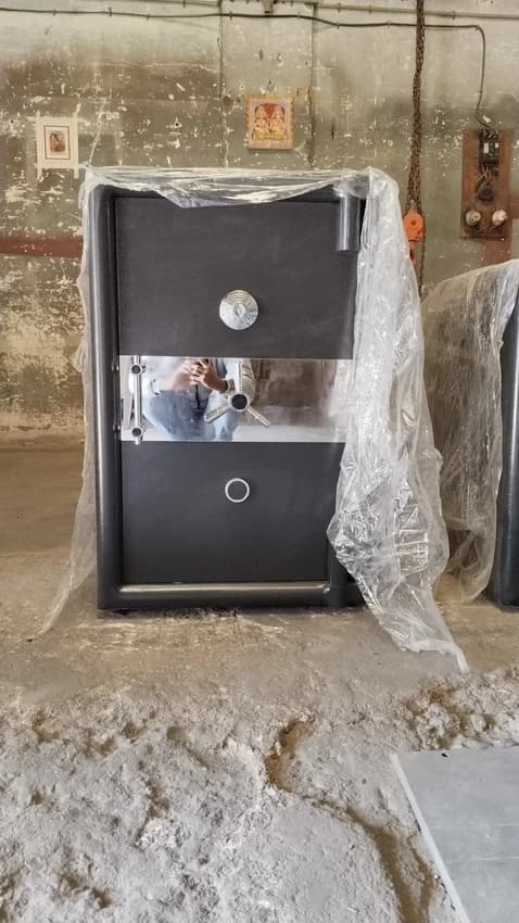Fireproof Jewellery Locker - Single Door (4 Feet)