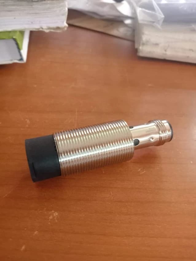 Omron Photoelectric Sensor