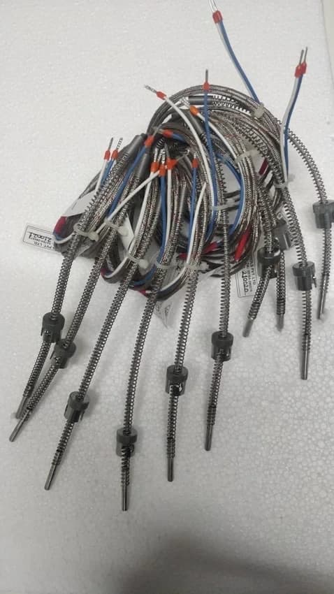 Fixed Bayonet Type Thermocouple