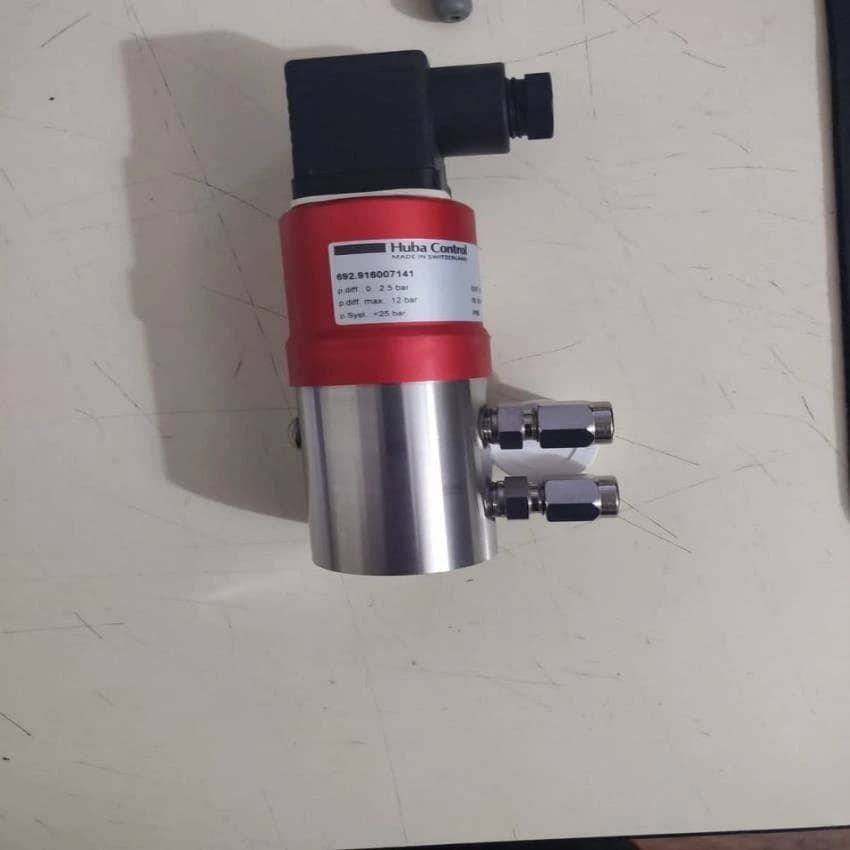 11-33 Vdc Huba Control Transmitter For Liquids And Gases, Model Name/Number: 692