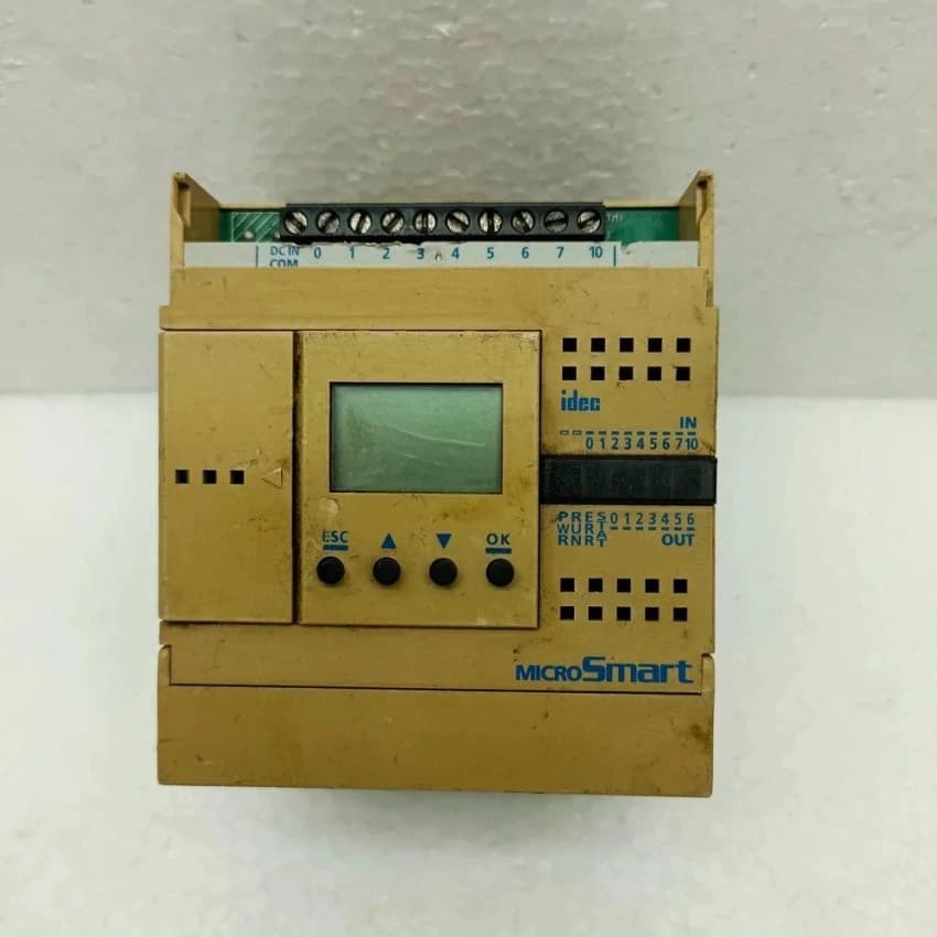 Idec Izumi Programmable Logic Controler Fc4a-c16r2c