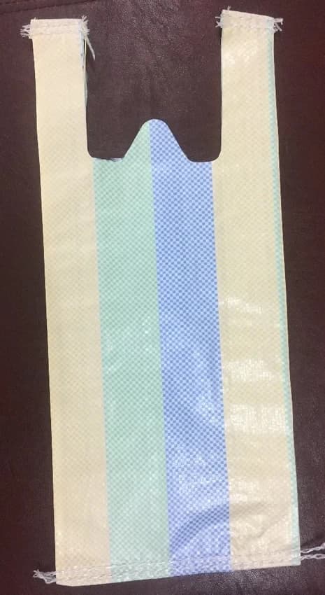 Laminated Multicolor Pp Woven T-Shirt Bags For Grocery, Capacity: 10 Kg