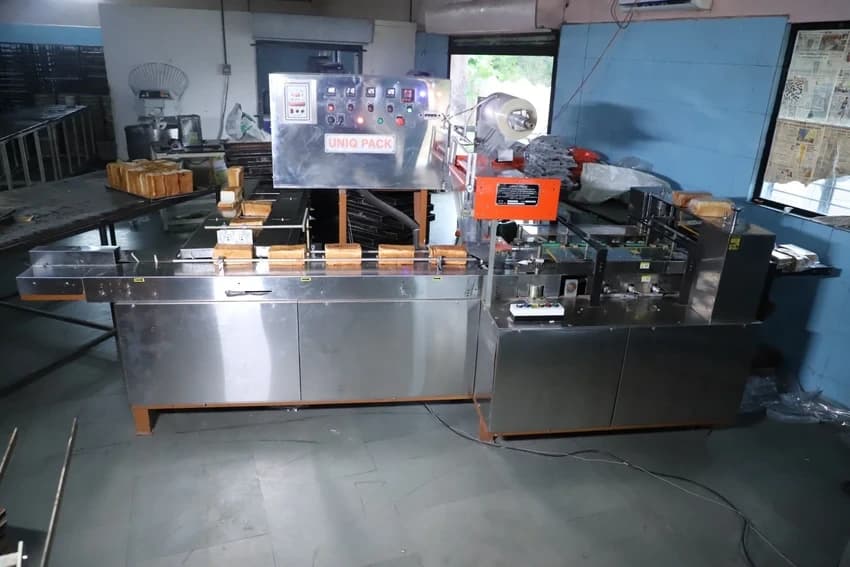 1000 Piece/Hour PLC Model Bread Packing Machine