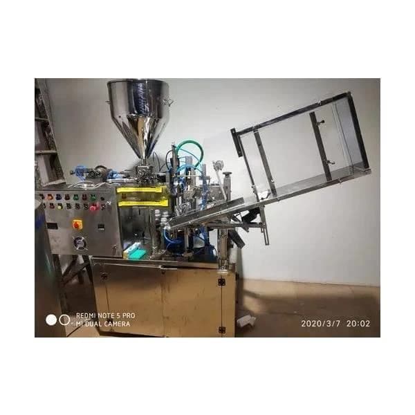 Tube Filling Sealing Machine