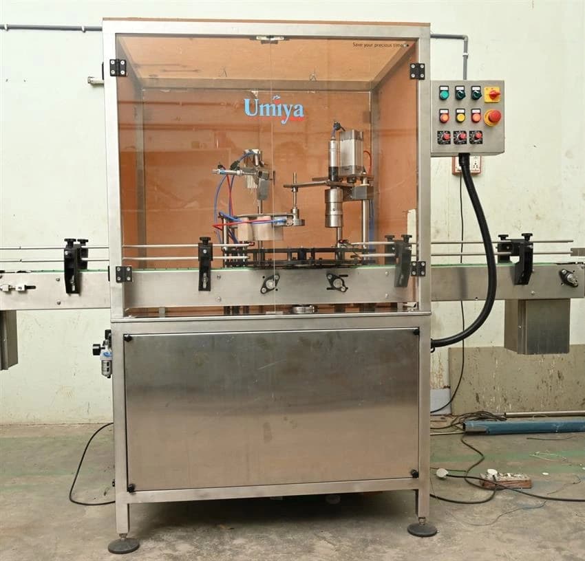 Umiya Industries SS Screw Capping Machine, 250kg, Capacity: 60BPM