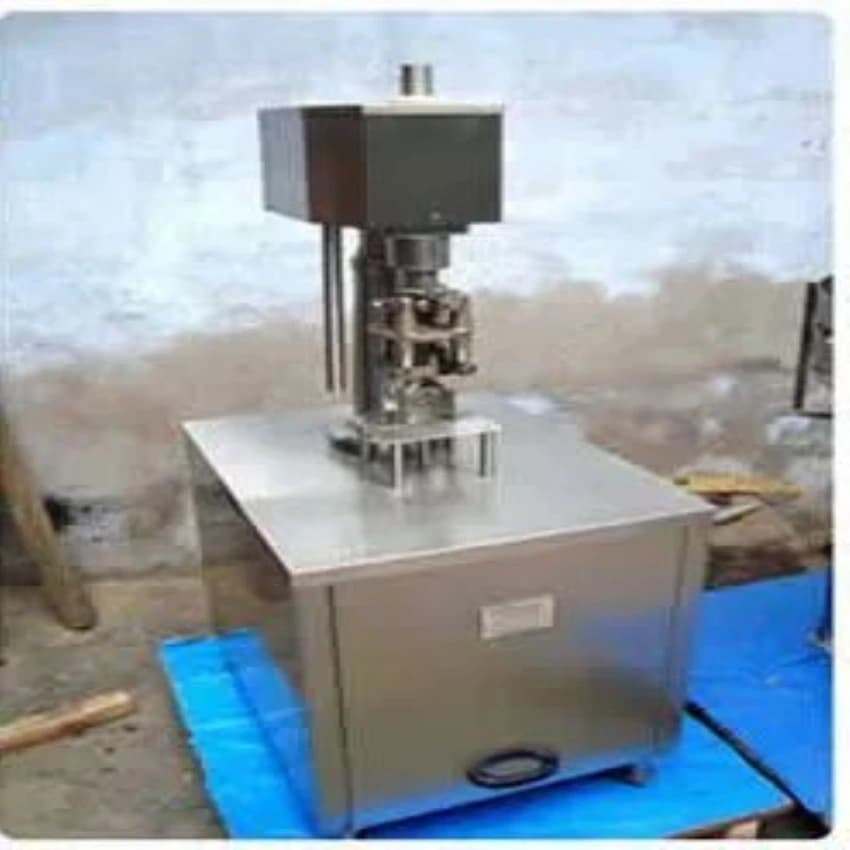 Semi Screw Capping Machine