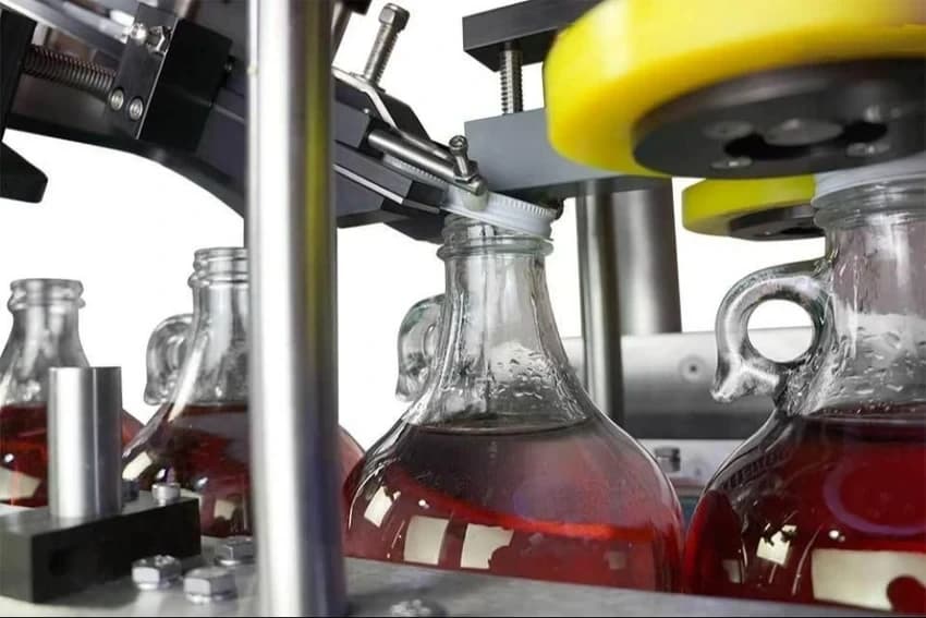 Automatic Capping Machine