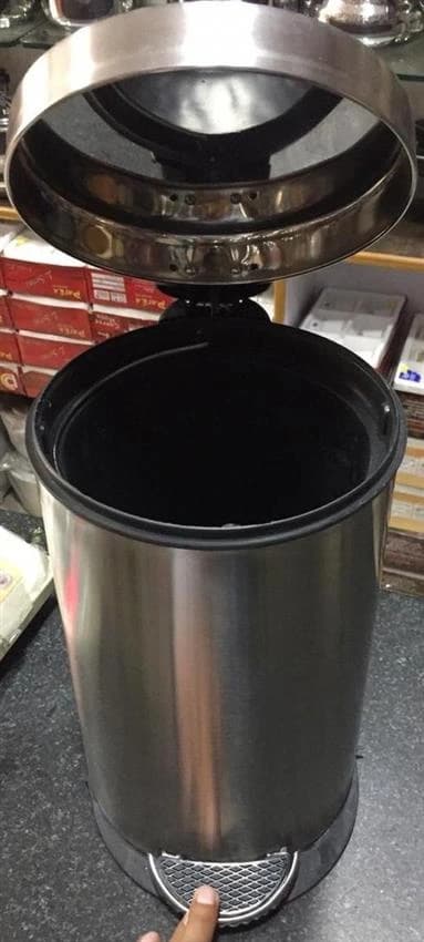 SIVER Dustbin Stainless Steel 20 Ltr, Material Grade: Ss 304