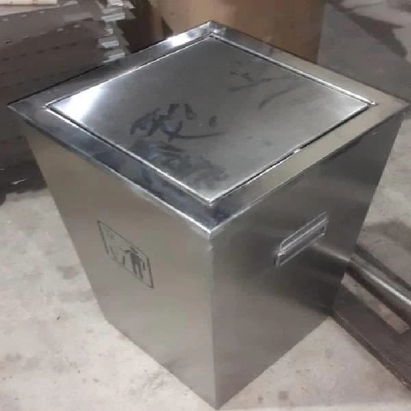 Stainless Steel Dustbin