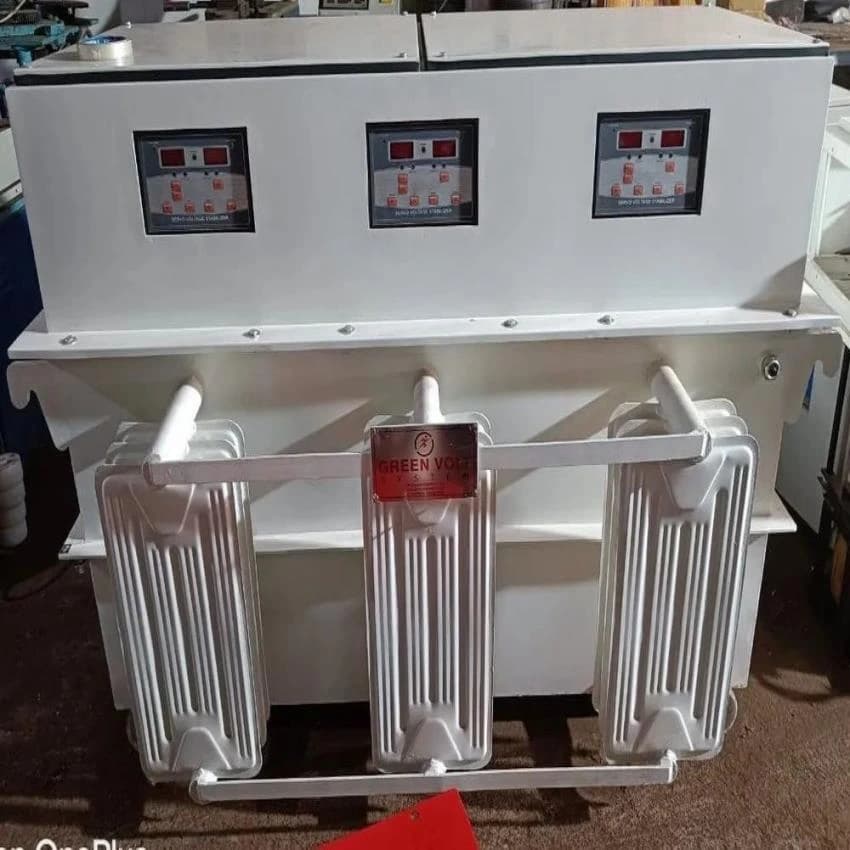 Three Phase Servo Stabilizer Oil Cooled, For Industrial, 300 KVA