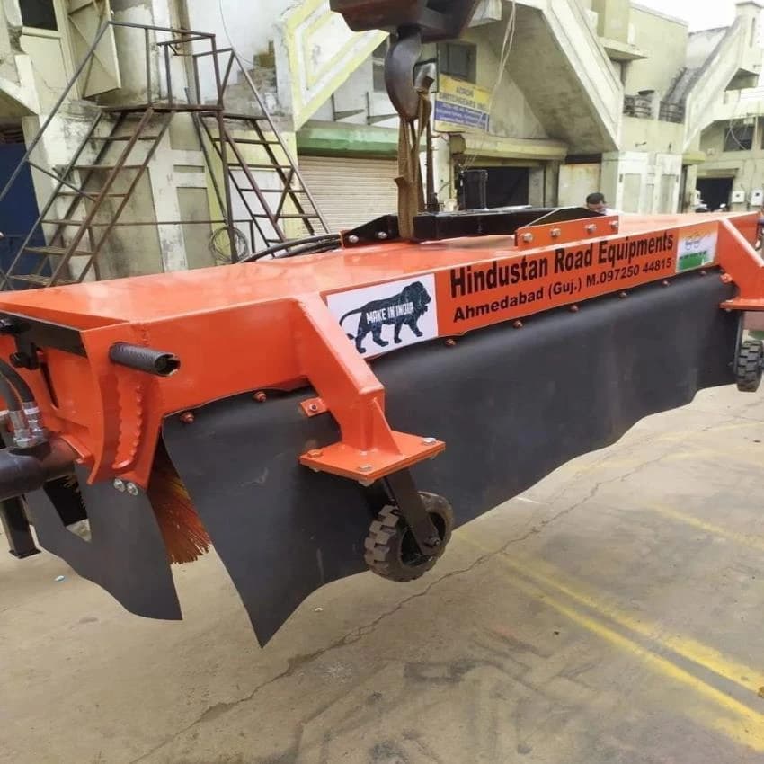 Hindustan Ms Mechanical Broom Sweeper, Size: 2000 MM