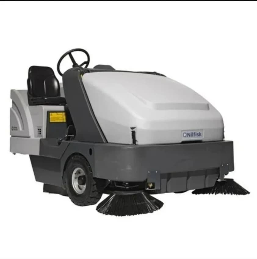 SR 1601 B Maxi Nilfisk Ride On Industrial Sweeper