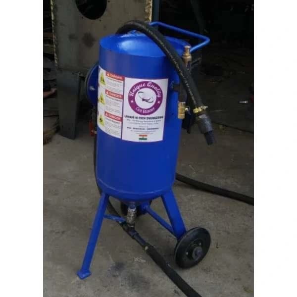 PSB100 Portable Sand Blasting Machine