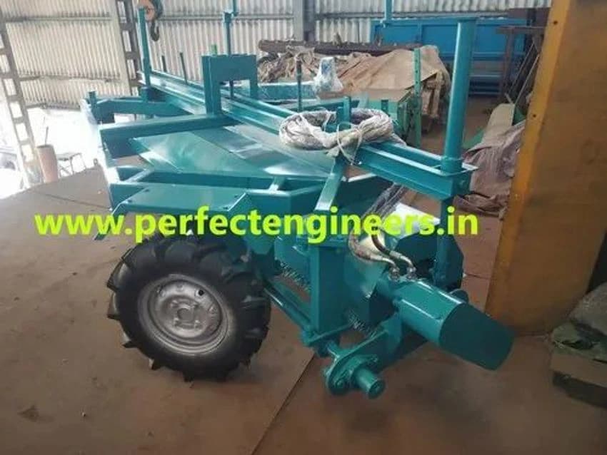 Sweeping Machine