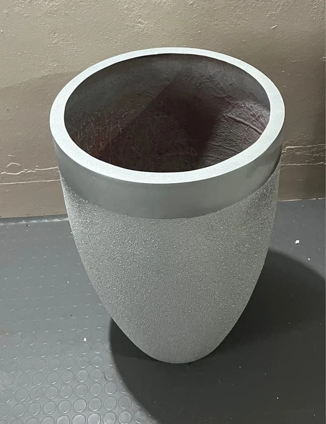 Fibre Flower Pot, Size: 24 Inch