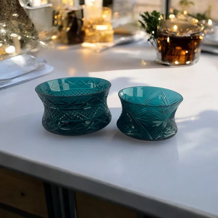 Blue Glass Colored Flower Vases, For Decoration, Size: Medium