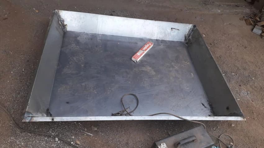 Sheetal Industries Manual Concrete Mixing Tray, Model/Type: M.s, Capacity: 1 Bag