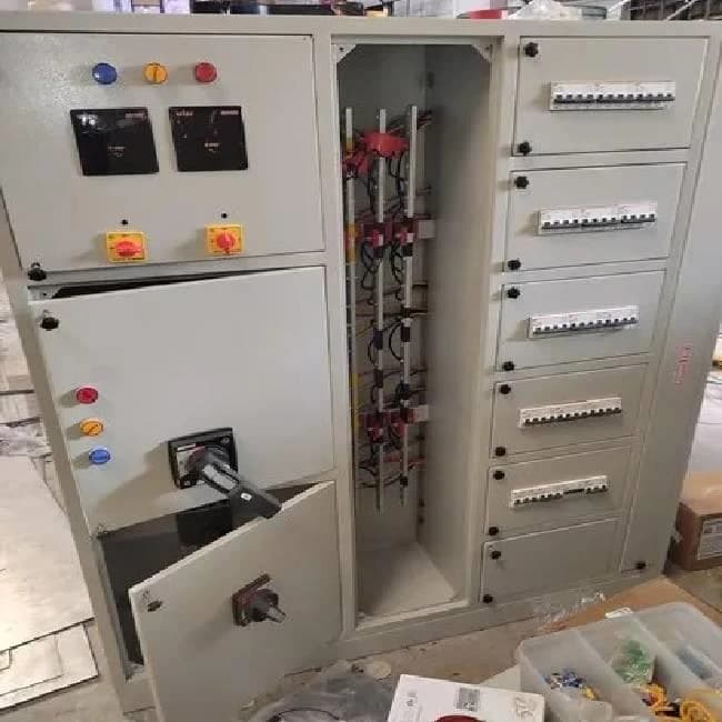 Industrial TPN Busbar Panel