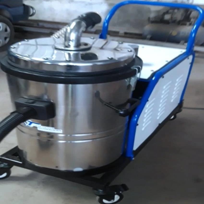 Commercial Vacuum Cleaner, Dry, 30 Litre