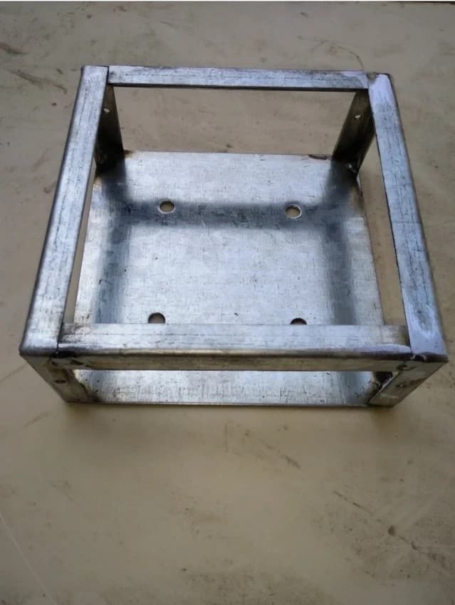 4 Way Square Gi Floor Junction Box