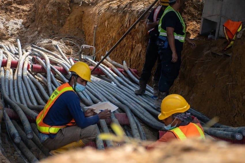 Underground Cable Laying Service