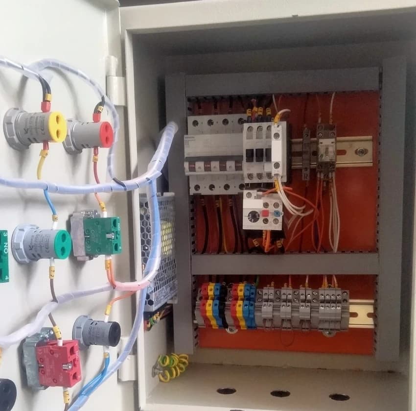 Goods Lift Control Panel Supply And Installation Service