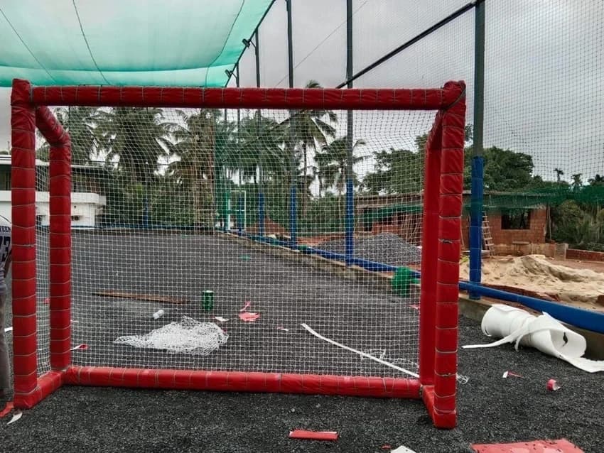 White Nylon Football Goal Posts, For Turf Ground