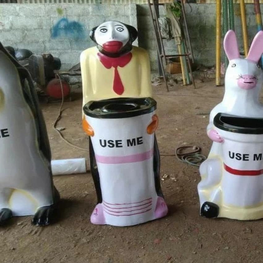 4 Feet FRP Monkey Dustbin