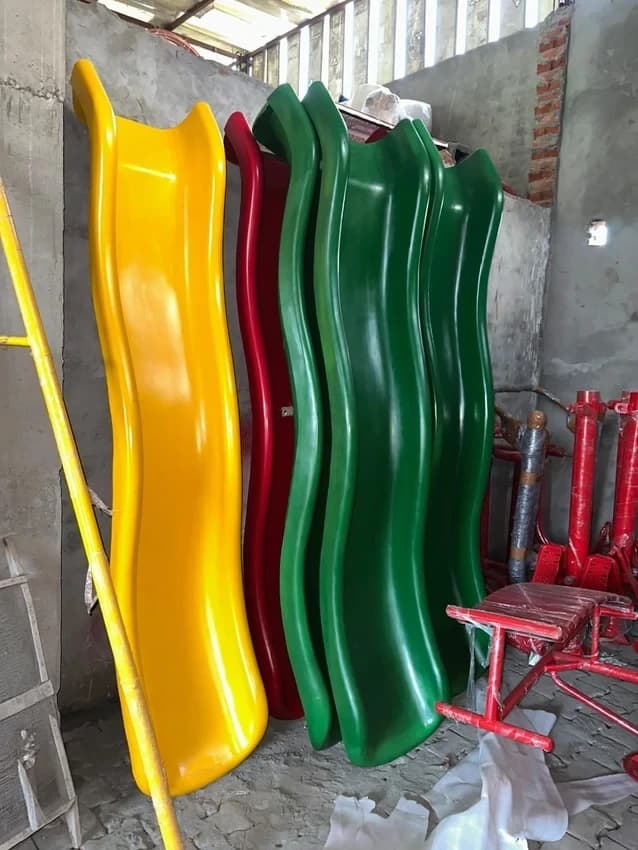 Wave Frp 12 Feet Slide