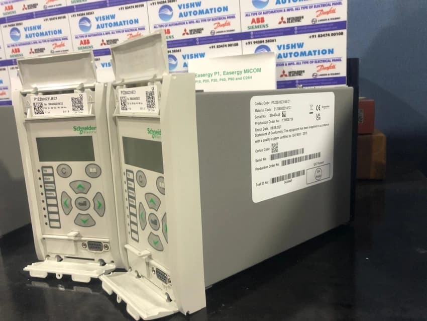 Schneider Electric 5A P122 Micom Relay