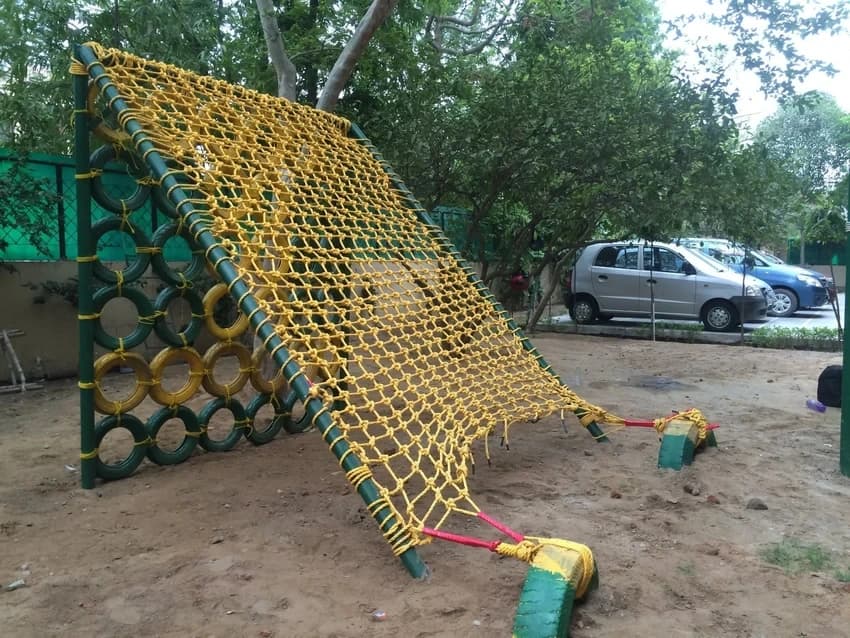 White Commando Net For Climbing Training