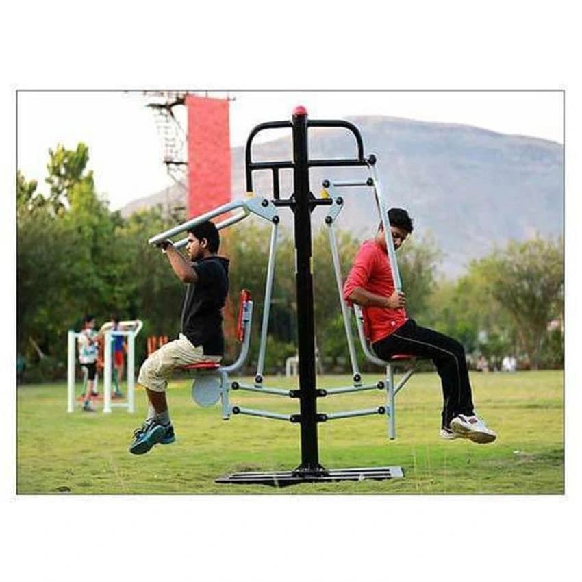 Manual Outdoor Chest Press Double