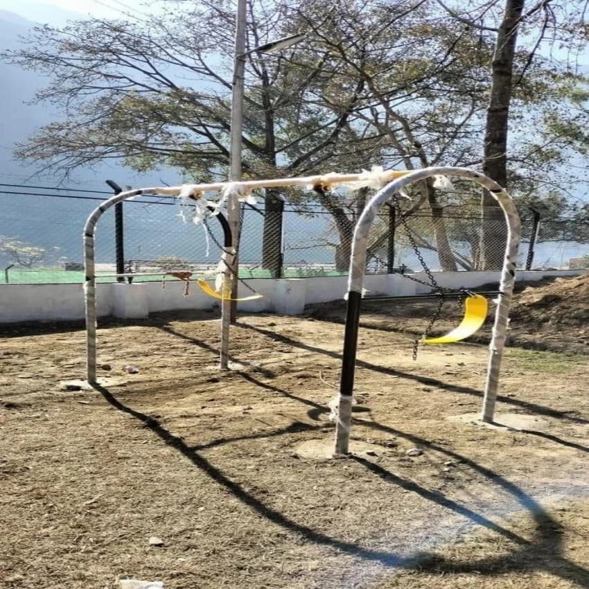 Outdoor Children Swing