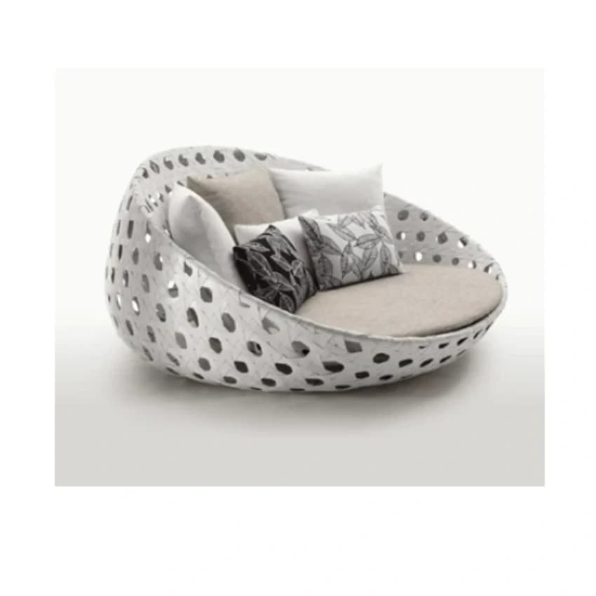 White Pool Side Bed, Size: M, L