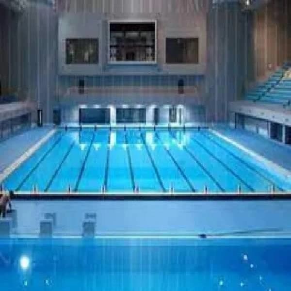 Commercial Swimming Pool