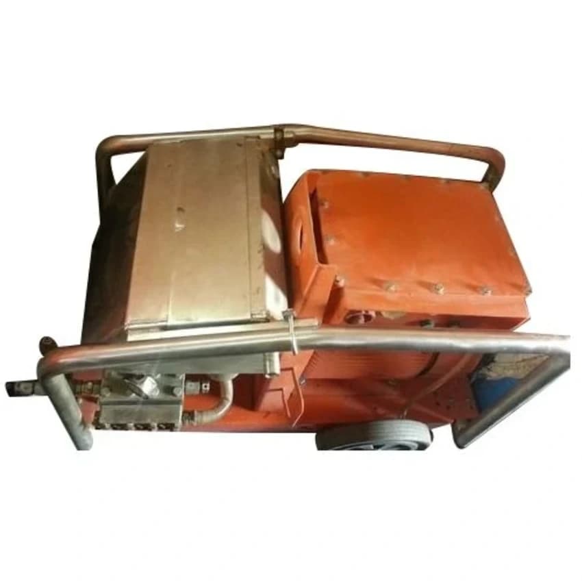 Semi Automatic Water Blaster Cleaning Machine