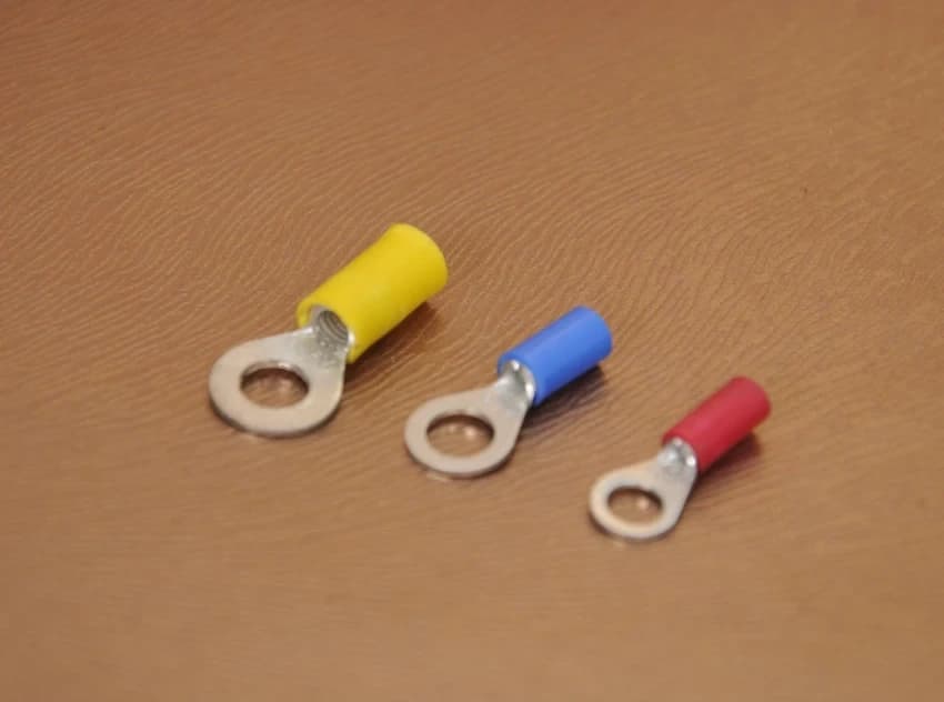 Copper Ring Insulated Terminal Ends, M8, 2.5 Sqmm