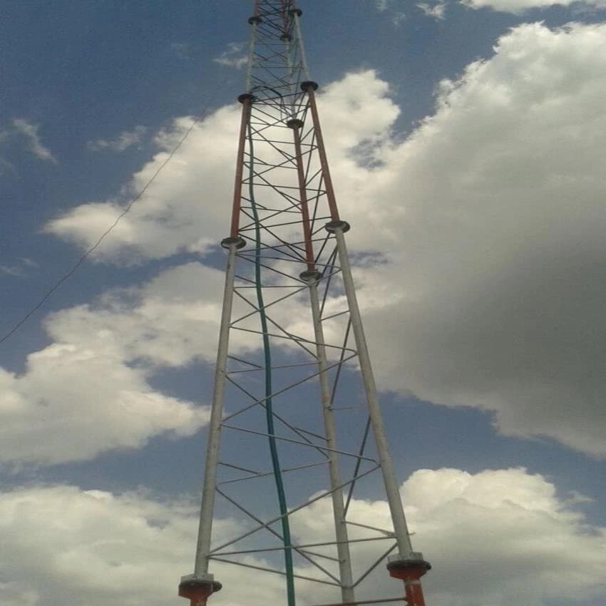 Galvanized Iron TRIPOD Self Supporting Tower Mast, For Telecom