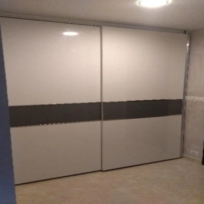 2 Doors Wooden Wall Fix Sliding Wardrobe, With Locker