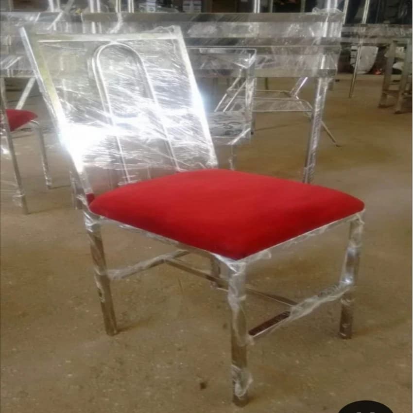 Metal Black Chair, For Restaurant, Set Size: Single