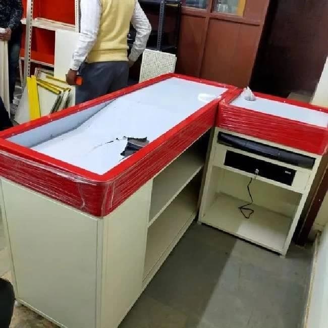 Supermarket Cash Counter