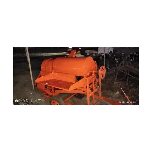 Engine Type Paddy Thresher