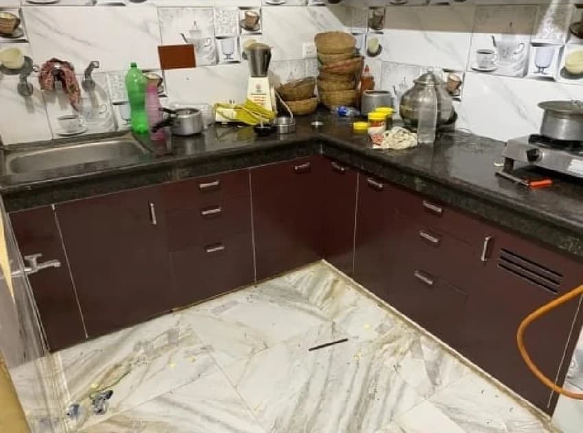 Modern L Shaped PVC Modular Kitchen
