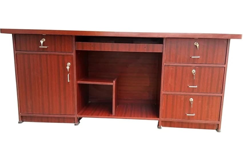 Engineered Wood Rectangular Wooden Office Table, With Storage