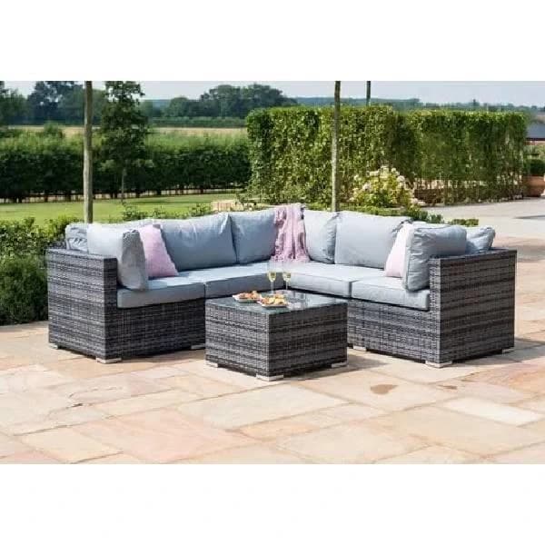 Designer Wicker Sofa Set
