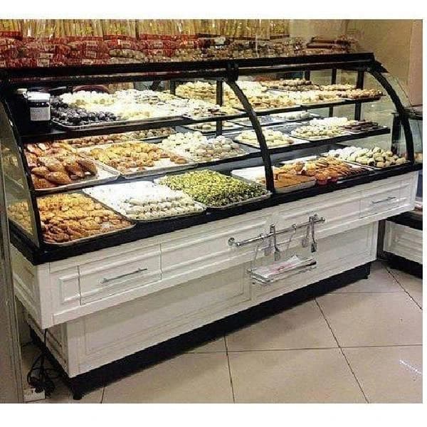 Sweet Display Counter