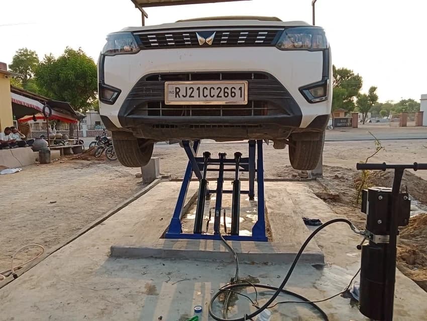 Car Washing Scissor Lift Neels - 4 Ton, 10 Feet