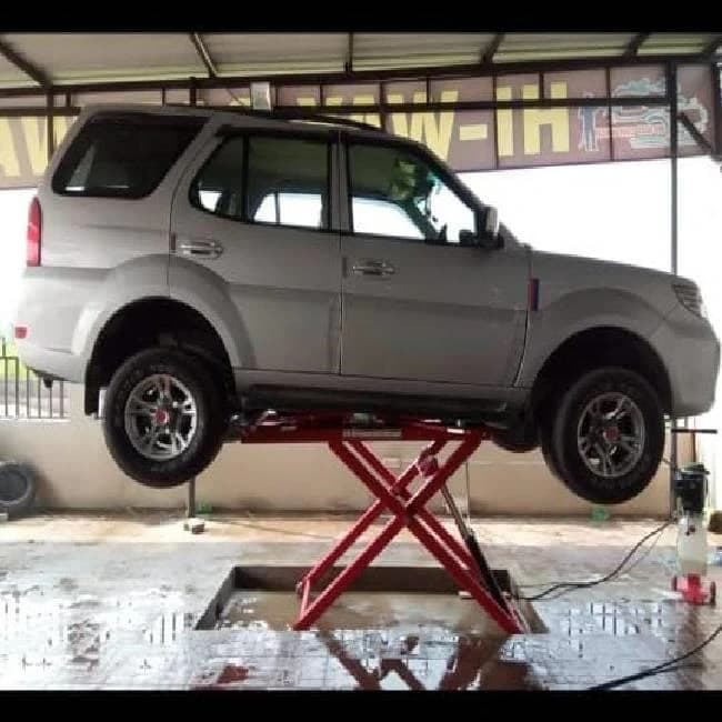 Scissor Car Washing Lift