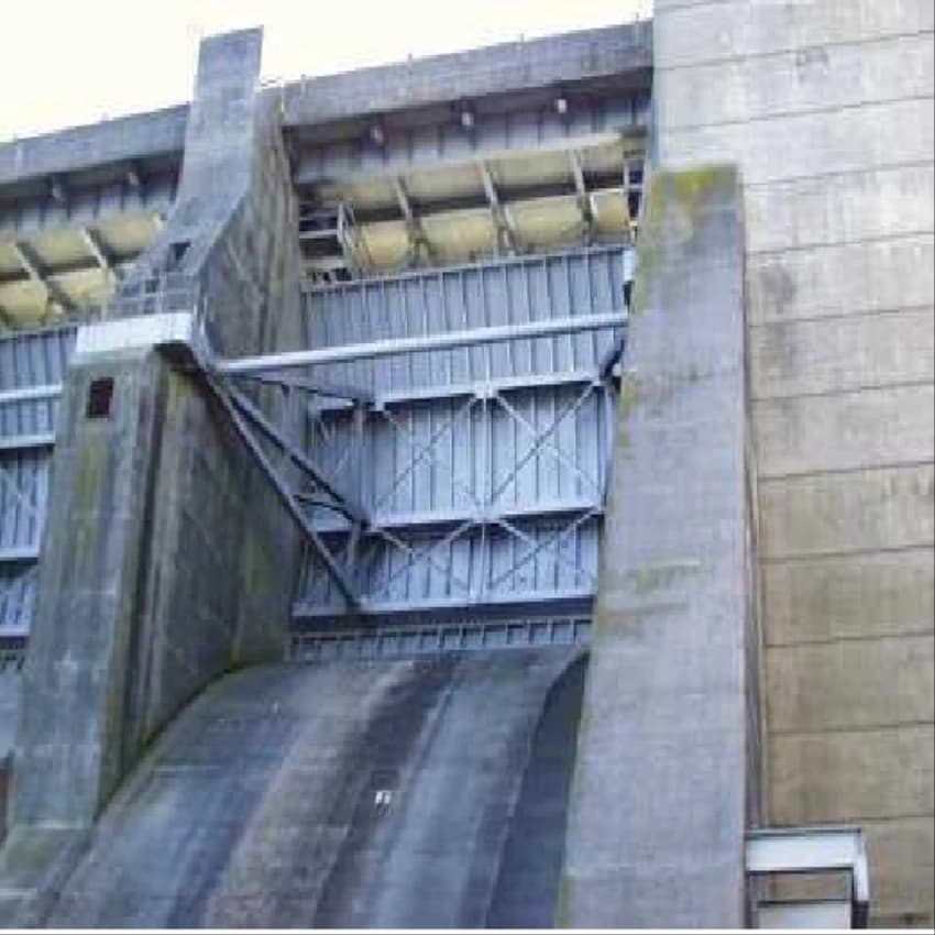 Spillway Crest Gates